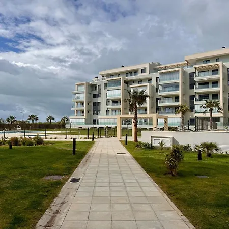 Apartment Residencial Camaleones -